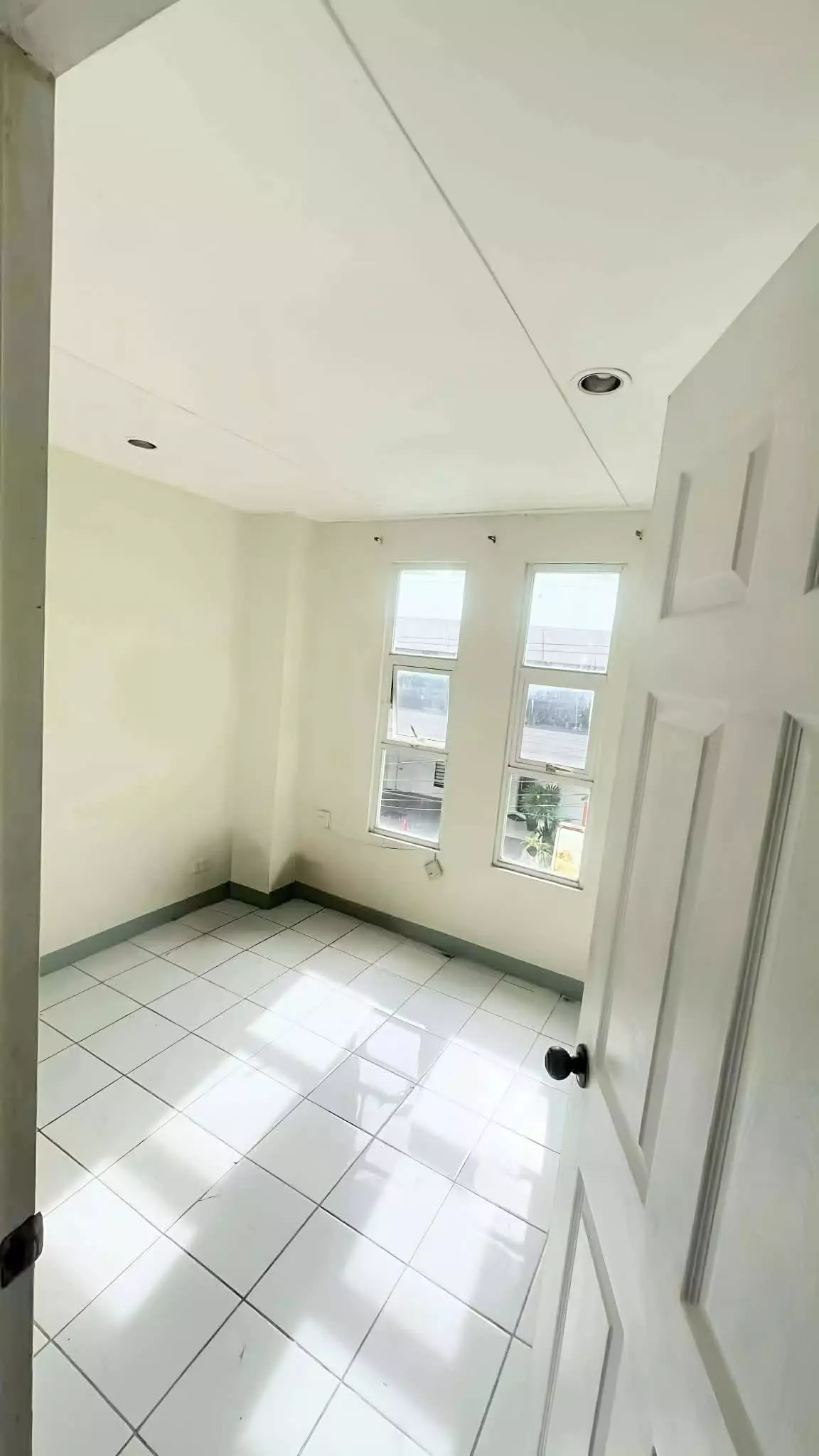 OFFICE SPACE FOR RENT IN CAPITOL AREA