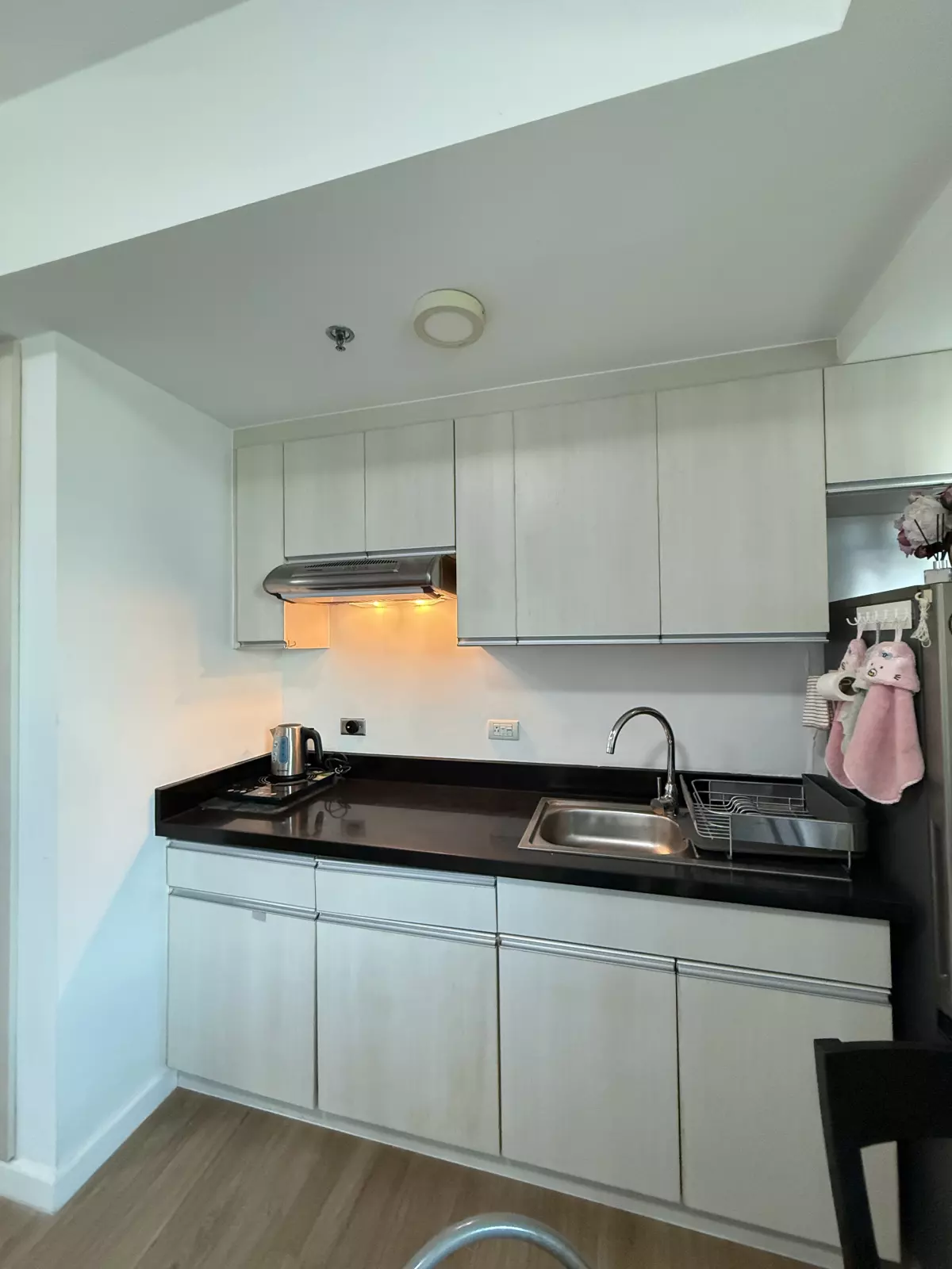 For Sale | 1 bedroom fully furnished condo unit in Abreeza Place Tower 1 Davao City — 1 Bedroom in Barangay 20-B (Pob.), Davao City, Davao del Sur — Photo 2