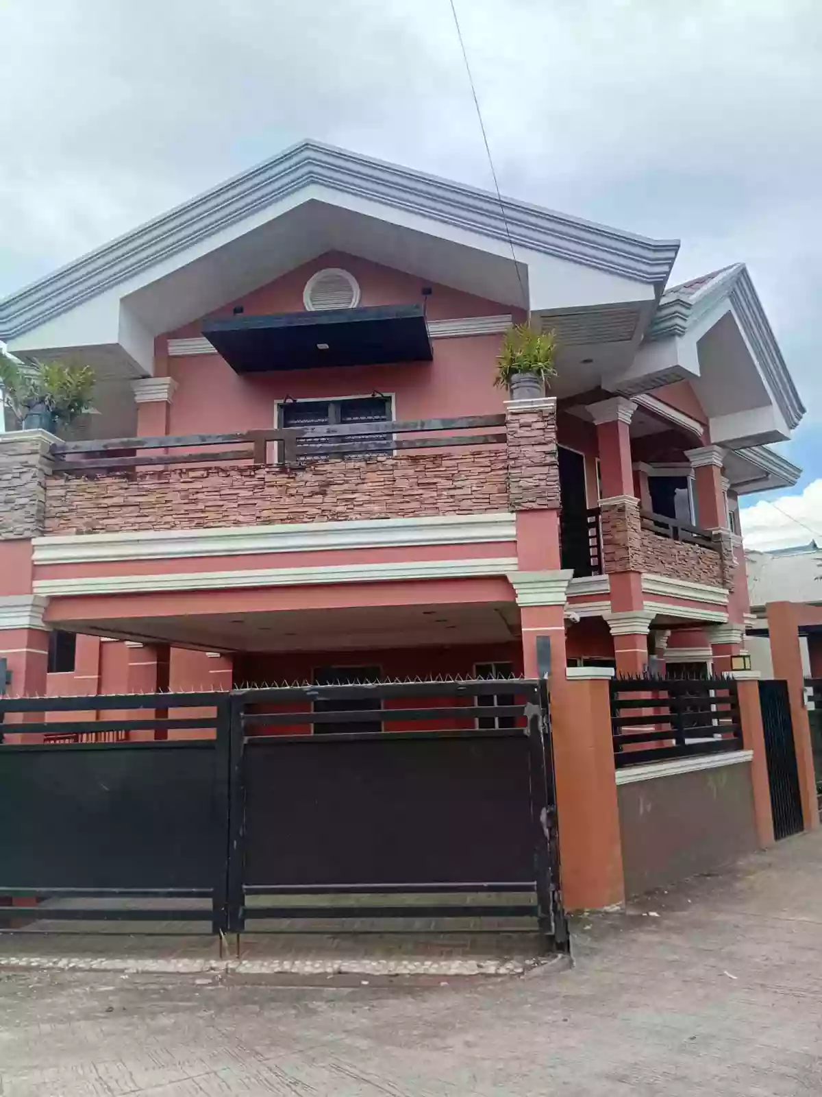 House & Lot For Sale