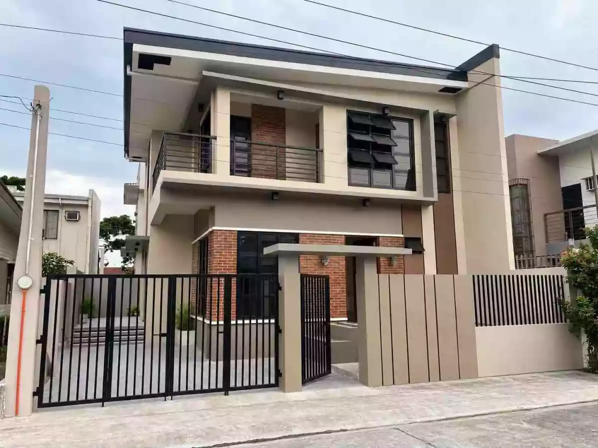 For Sale: 4BR House and Lot in Concepcion Grande, Naga City — 130 sqm