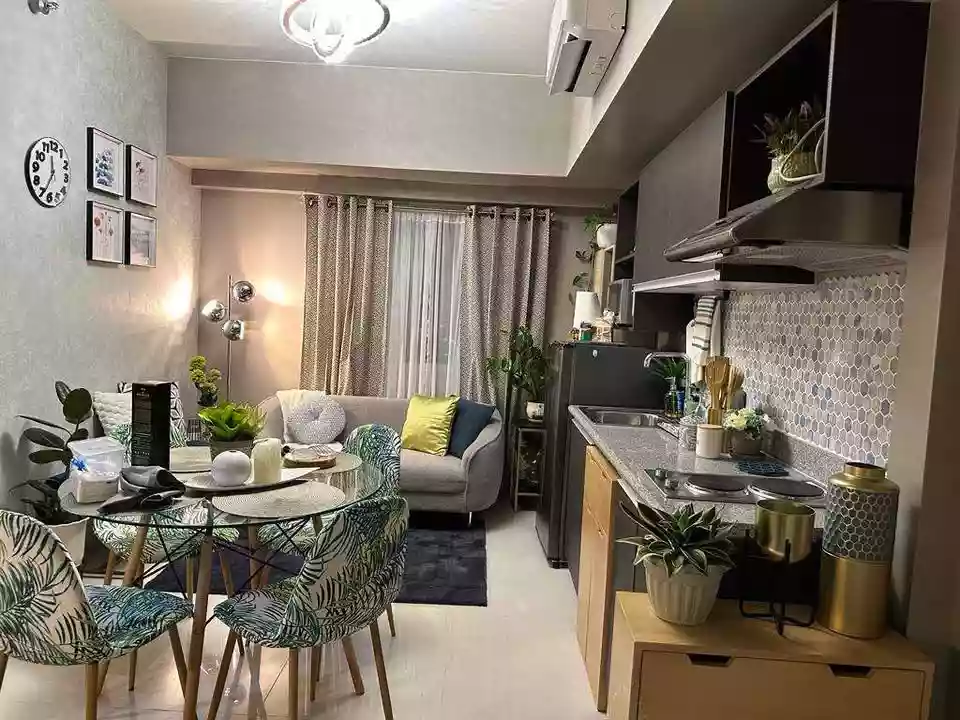 For Sale: 2BR Condo in Malate, Manila City — 46 sqm — 2 Bedrooms in Manila City, Metro Manila, 1004 — Photo 2