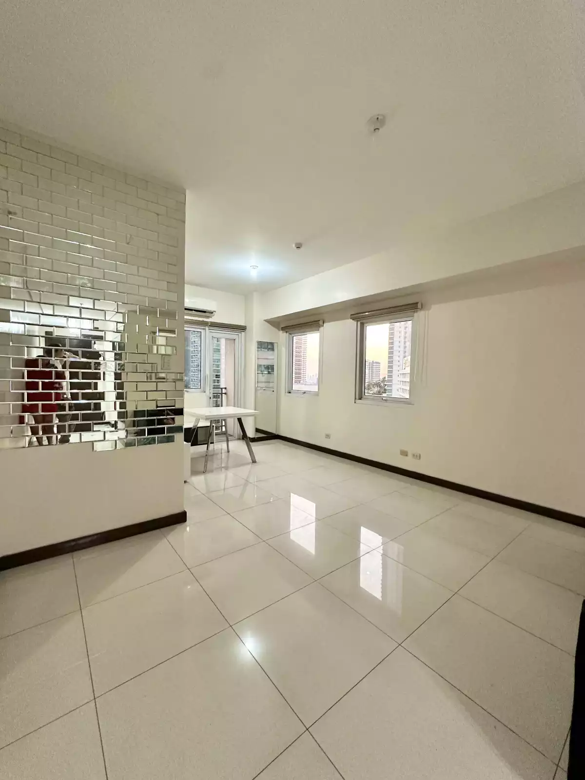 Open photo 42 of 52 — For Sale: 1BR Condo in Wack-wack Greenhills, Mandaluyong City — 55.17 sqm