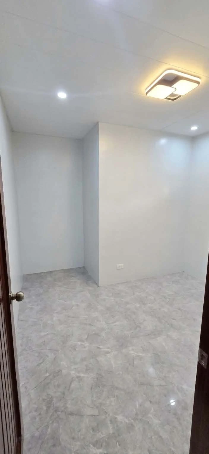Open photo 11 of 19 — For Sale: 4BR House and Lot in Bulua, Cagayan de Oro — 115 sqm