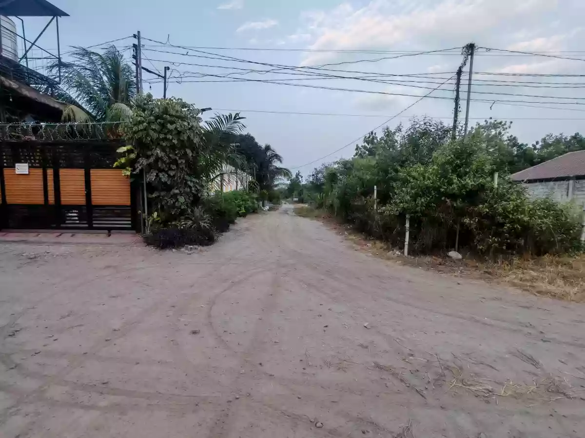 Residential Lot 200sqm. Near Resort and Hotels — Residential Lot in Mabuhay, General Santos City, South Cotabato — Photo 2