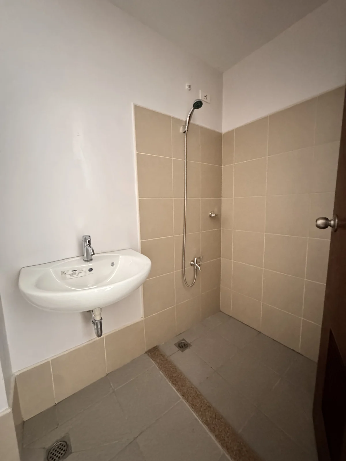 For Assume: Studio Condo Near Pacific Mall, Mandaue City — Unfurnished — Studio in Alang-alang, Mandaue City, Cebu — Photo 5