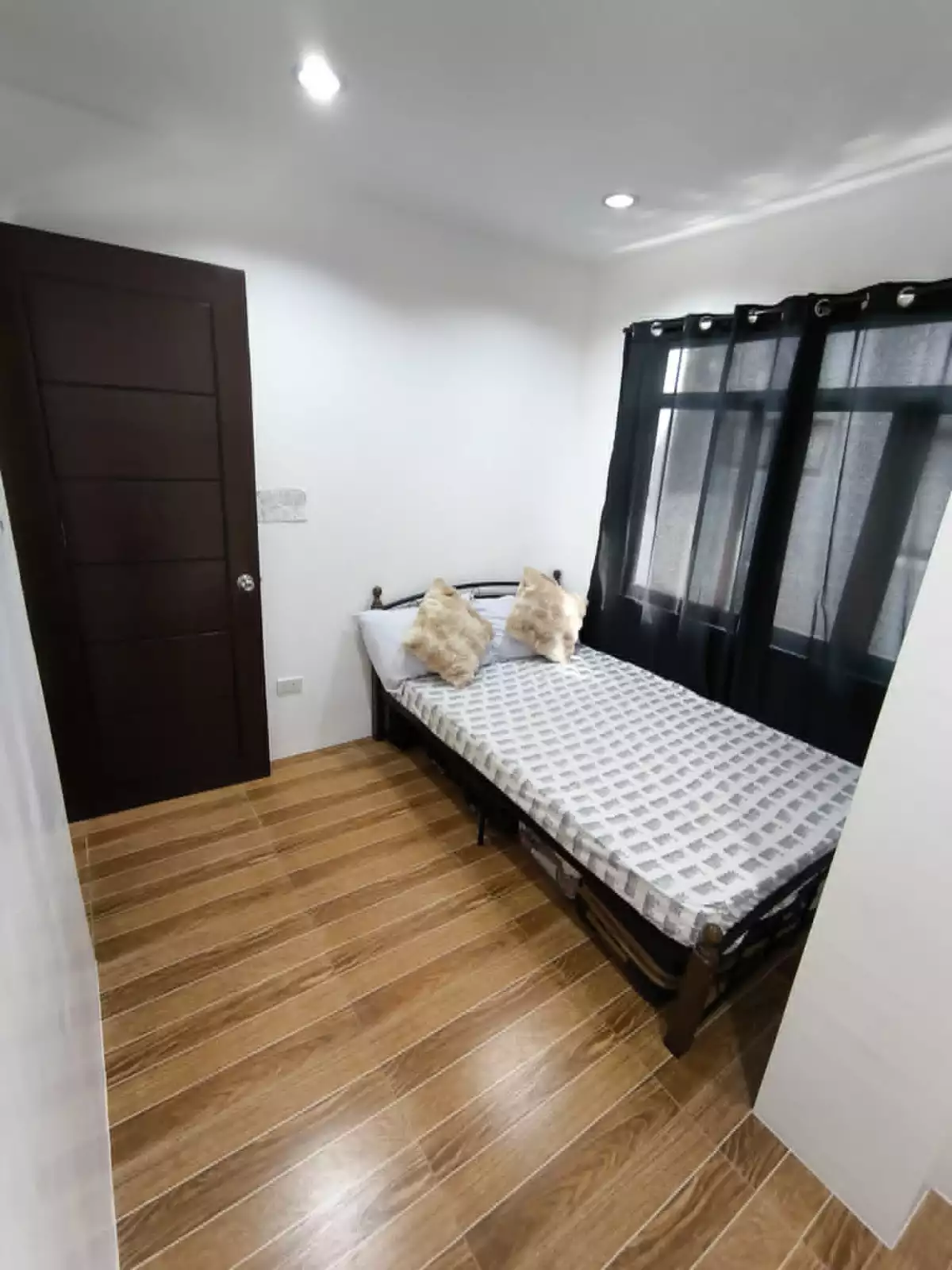 Duplex House For Assume in Kahale Residences Minglanilla. — House and Lot in Minglanilla, Cebu, 6046 — Photo 5