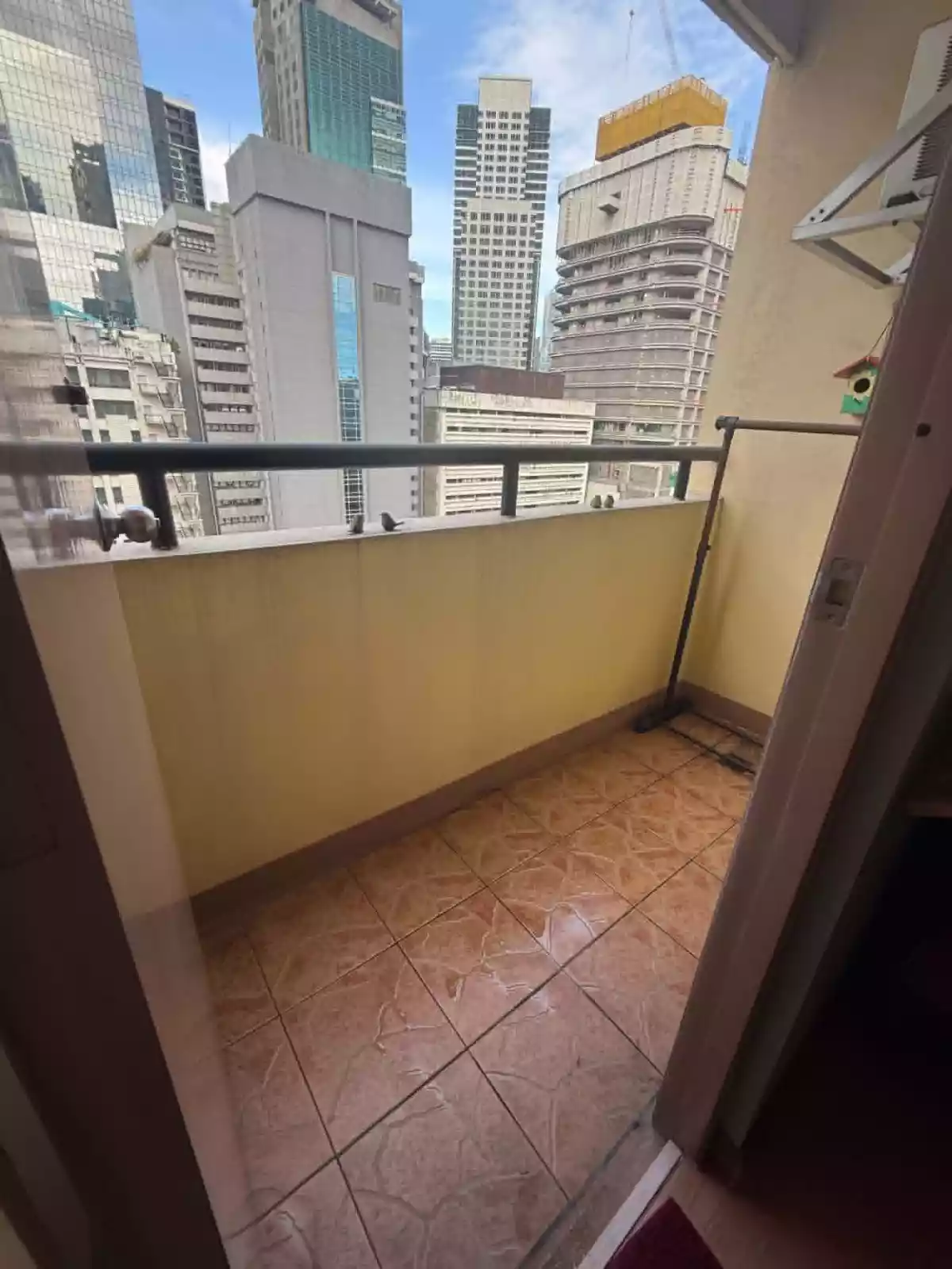 For Rent: Rada Regency 1BR Condo in Makati — Professionals — 1 Bedroom in Poblacion, Makati City, Metro Manila — Photo 4