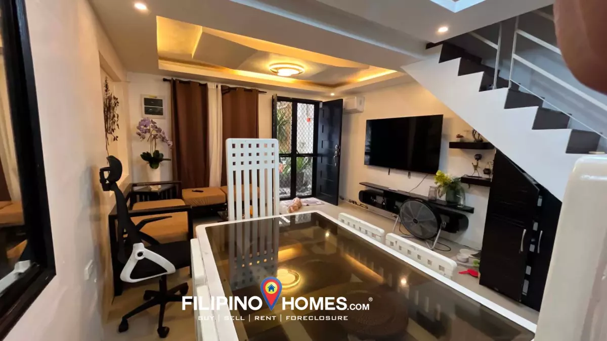 FULLY FURNISHED MODERN HOME FOR SALE in San Felipe, Naga City! — Townhouse in San Felipe, Naga City, Camarines Sur — Photo 3