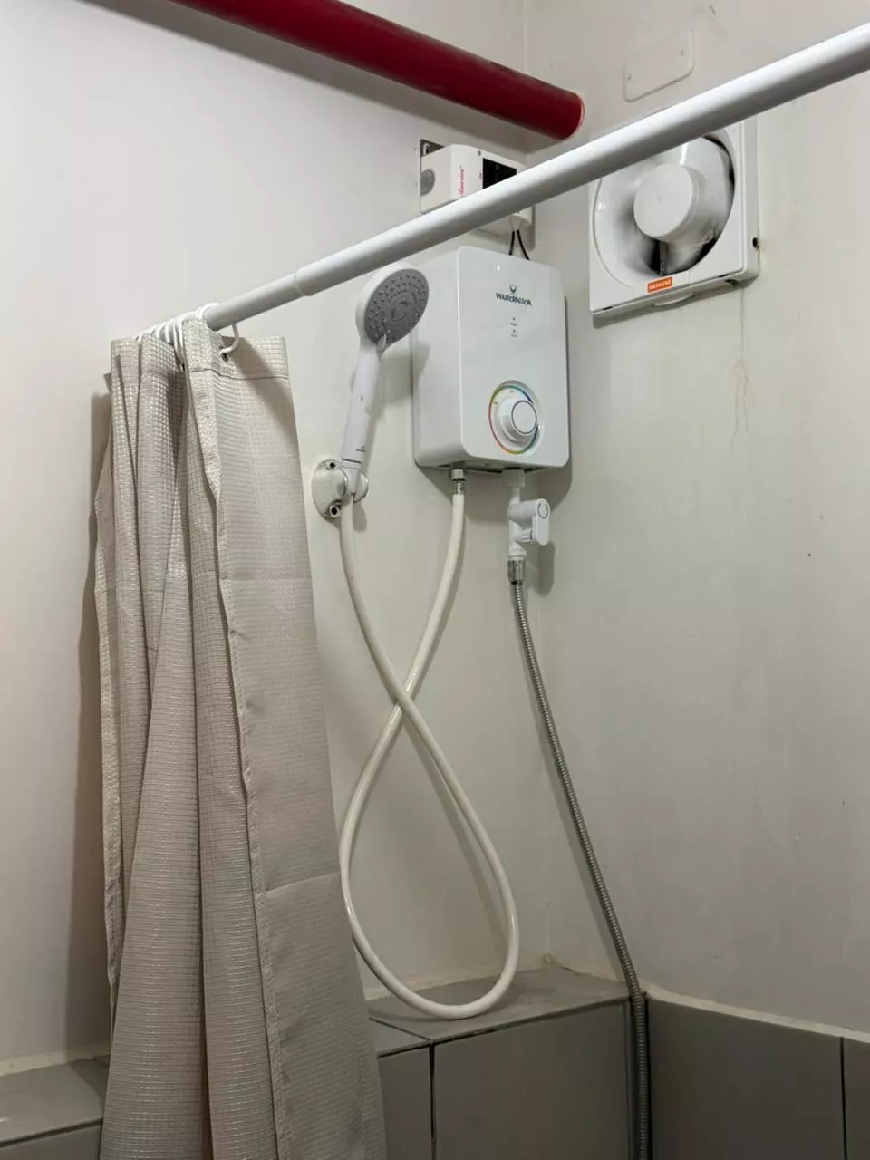 DECA HOMES BANILAD — 2 Bedrooms in Banilad, Mandaue City, Cebu — Photo 5