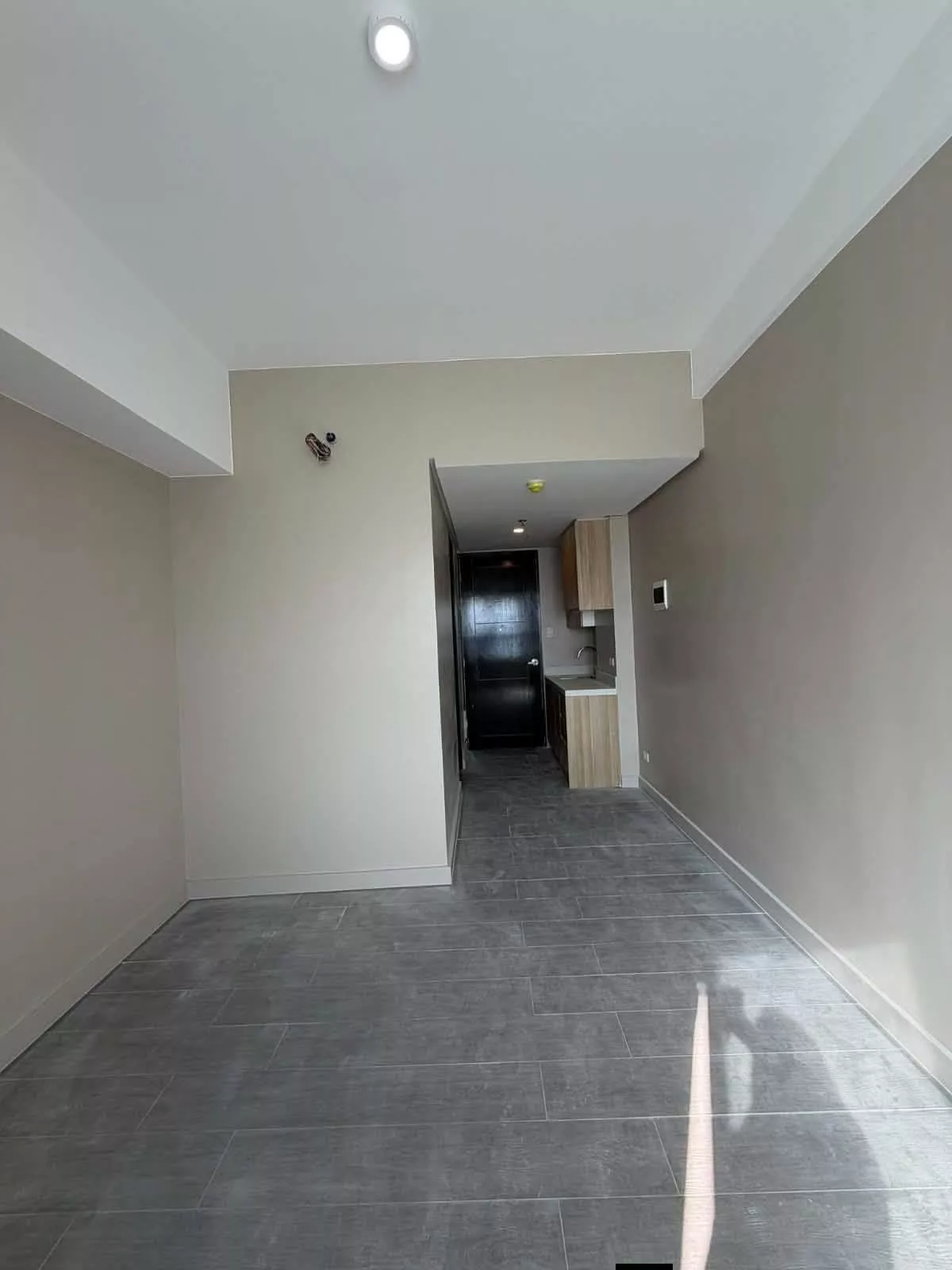 Studio Unit - For Assume — Studio in Talomo River, Davao City, Davao del Sur — Photo 5
