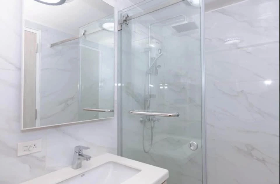 Open photo 11 of 12 — 1BEDROOM LOFT TYPE FOR RENT IN Mandani Bay