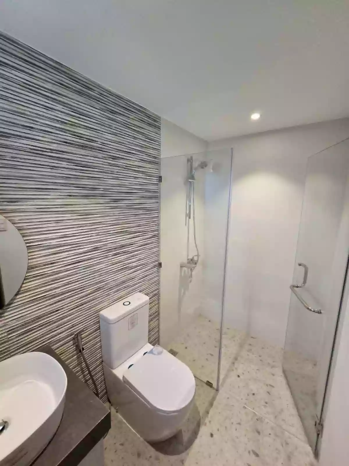 Open photo 12 of 17 — For Sale: 6BR House and Lot in Sauyo, Quezon City — 380 sqm