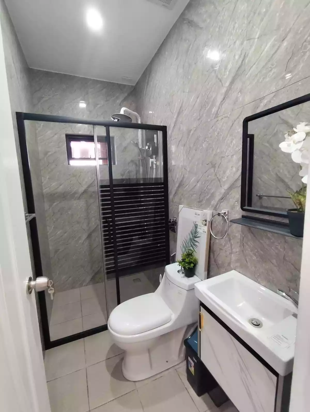 Open photo 19 of 23 — For Sale: 4BR House and Lot in Hibao-an Sur, Iloilo City — 180 sqm