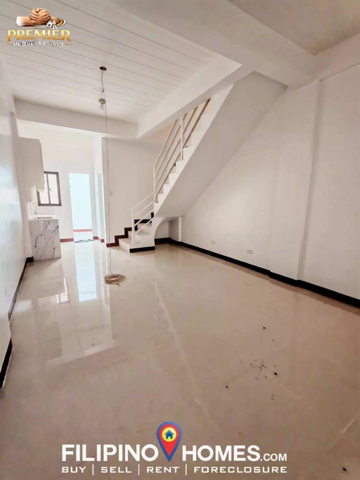 3BR Townhouse for Sale Near Chinese General Hospital, Manila City — 2-car garage — Townhouse in Manila City, Metro Manila, 1004 — Photo 5