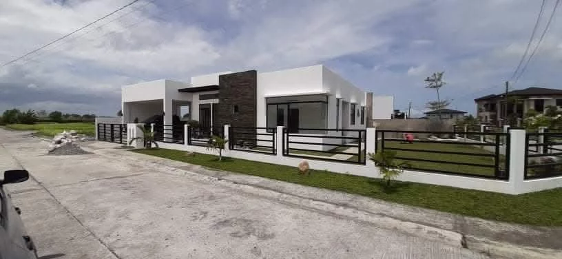 For Sale: Fully Furnished 4BR Bungalow Modern House on a Prime 386 SQM Corner Lot