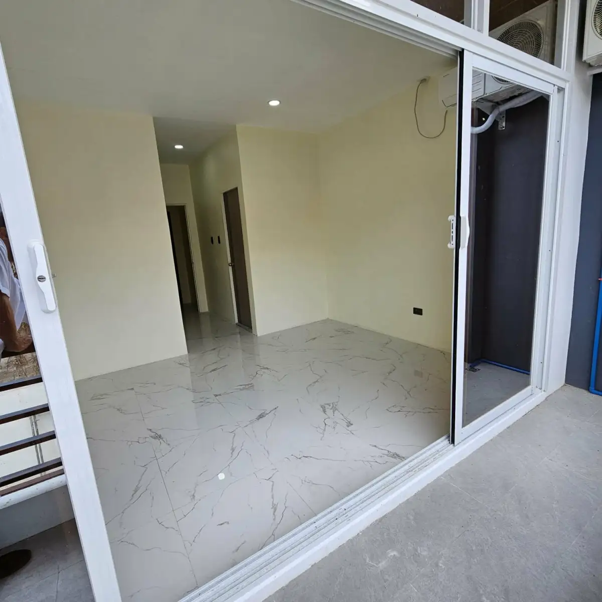 For Sale: 4BR Townhouse in Lahug, Cebu City — 152 sqm 2-Car Garage — Townhouse in Lahug, Cebu City, Cebu — Photo 5