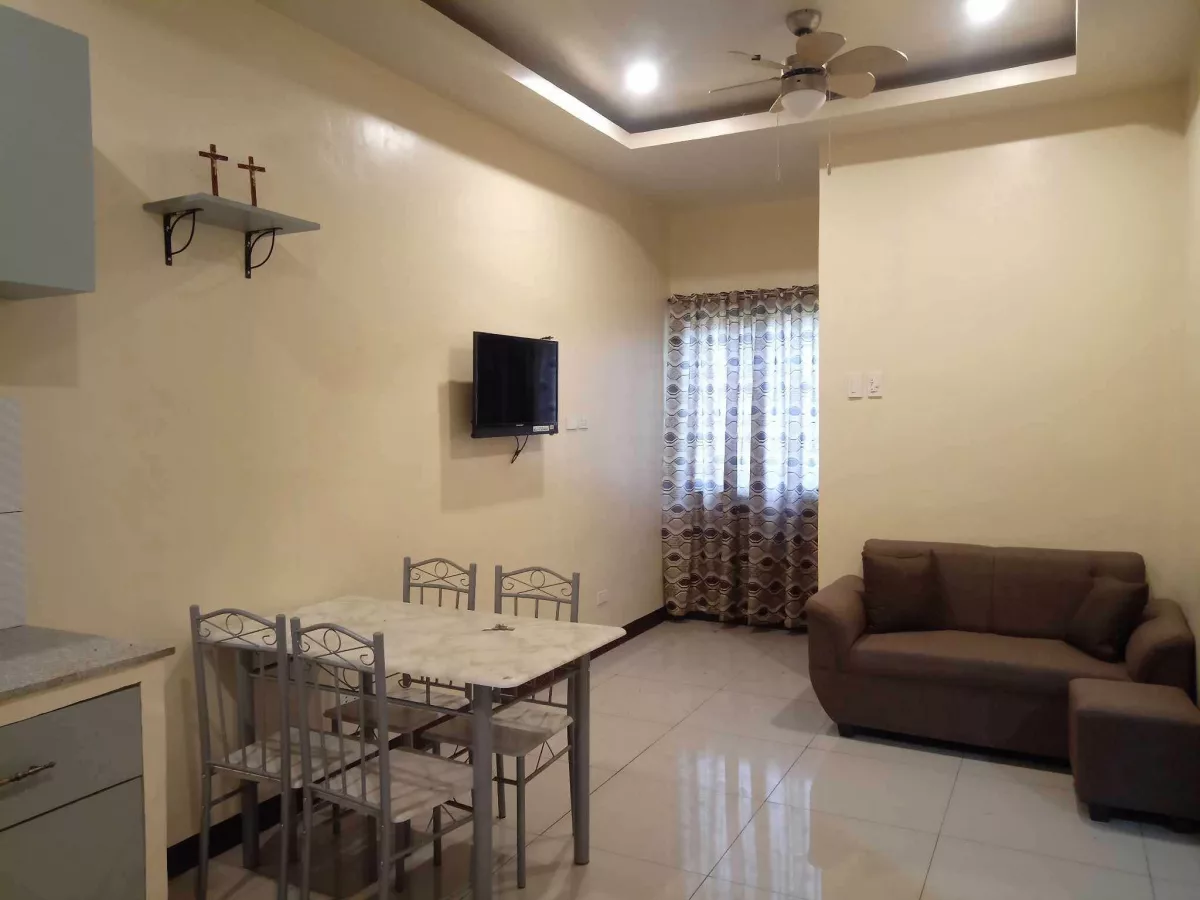 Open photo 14 of 24 — For Sale: 8BR Apartment in Balabag East, Valencia — 402 sqm