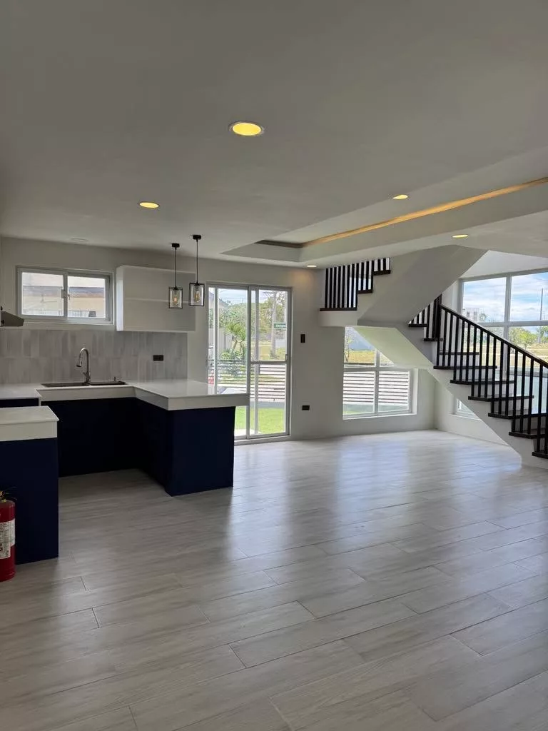 Brand-New RFO Corner House & Lot for Sale in West Wing Residences, Eton City, Sta. Rosa, Laguna — House and Lot in Santa Rosa, Laguna, 4026 — Photo 3