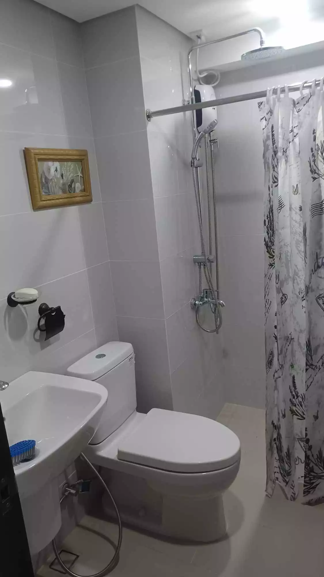 CONDO FOR RENT IN BASELINE NEAR CEBU DOCTORS — Studio in Camputhaw, Cebu City — Photo 3