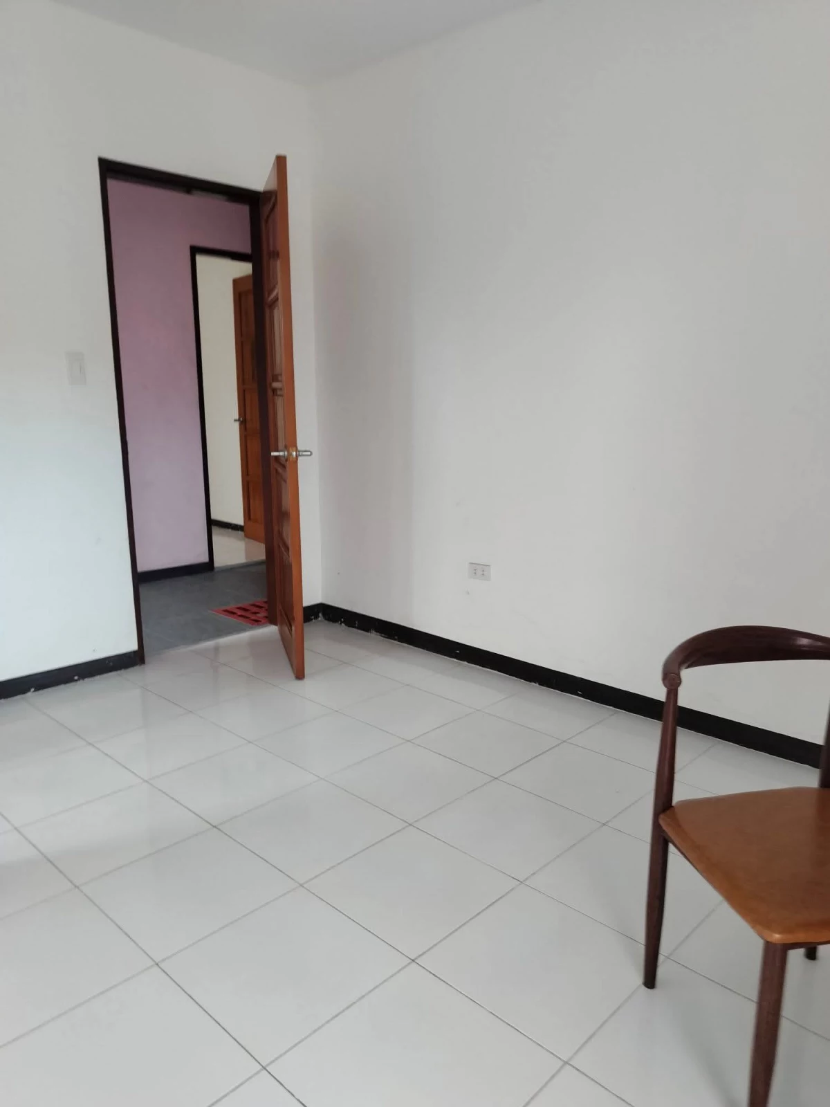 Open photo 14 of 28 — For Sale: Maribago Building in Maribago, Lapu-lapu City — Investors