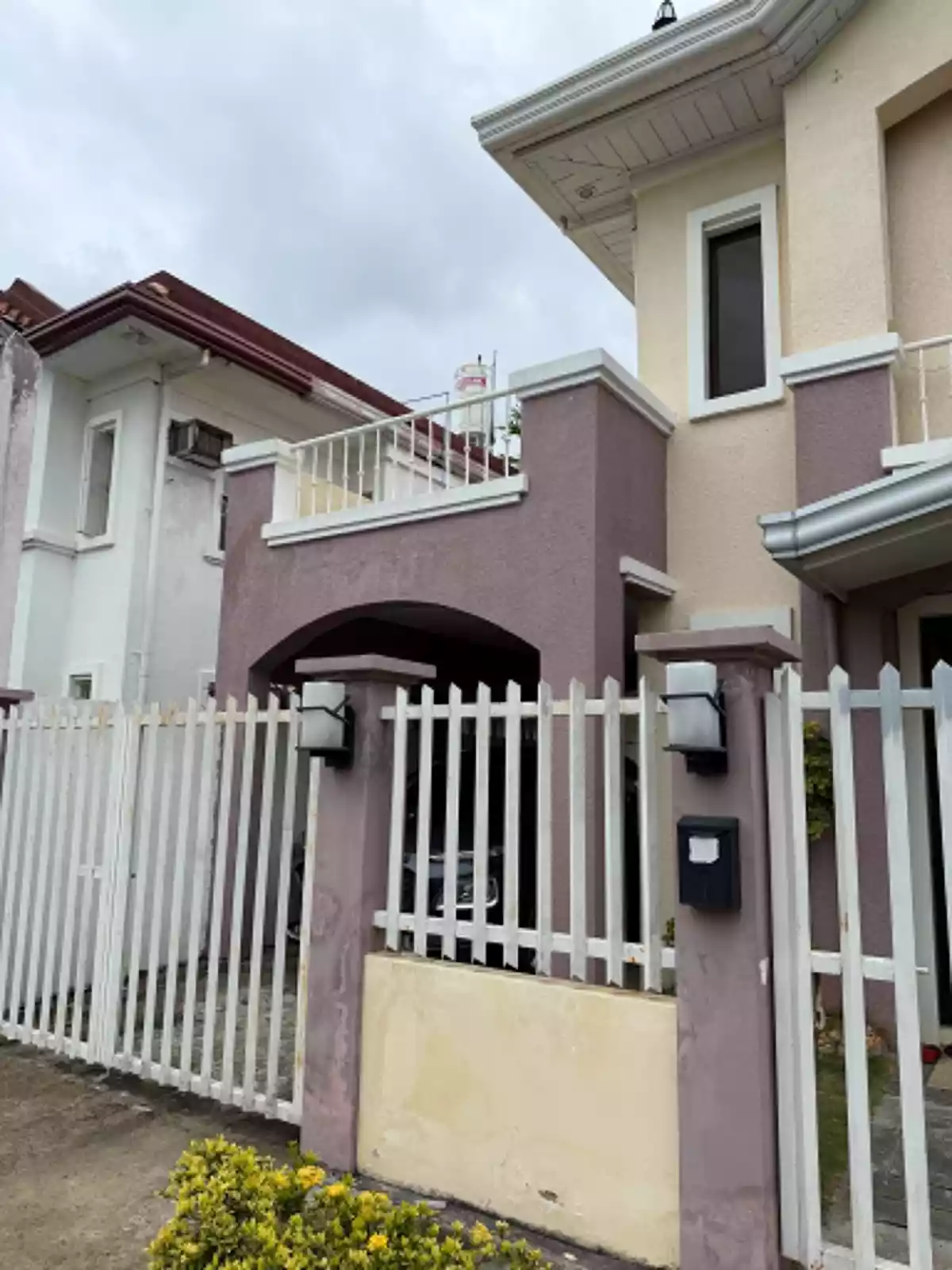 Open photo 33 of 50 — For Sale: 3BR House and Lot Near Metro, Bankal, Lapu-lapu City — Fully Furnished
