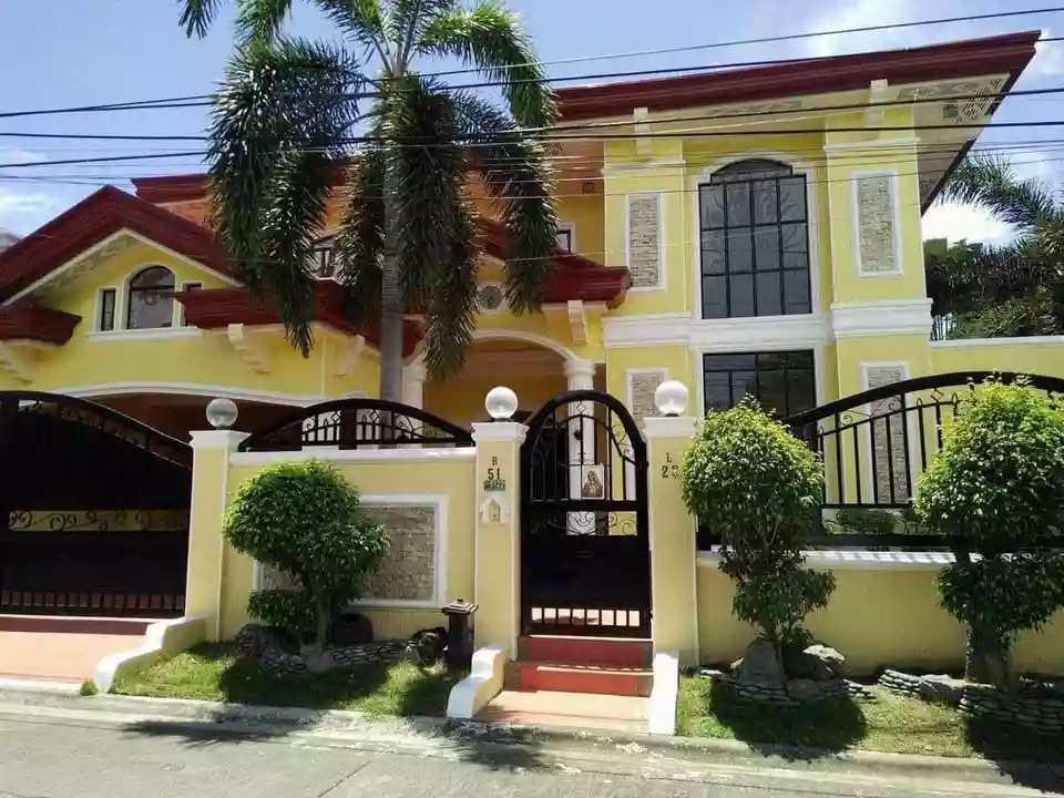 House & Lot in BF Resort Village for only 26M, 375sqm — House and Lot in Paranaque City, Metro Manila, 1702 — Photo 5