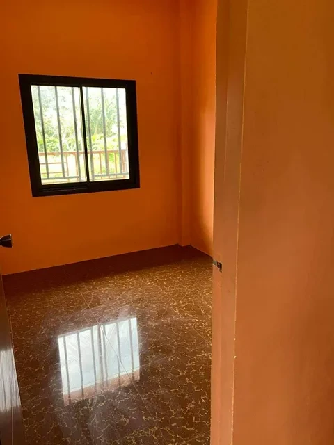 For Sale: 6BR Apartment in Darasa, Tanauan City — 166 sqm Fully Fenced — Apartment in Tanauan City, Batangas, 4220 — Photo 7