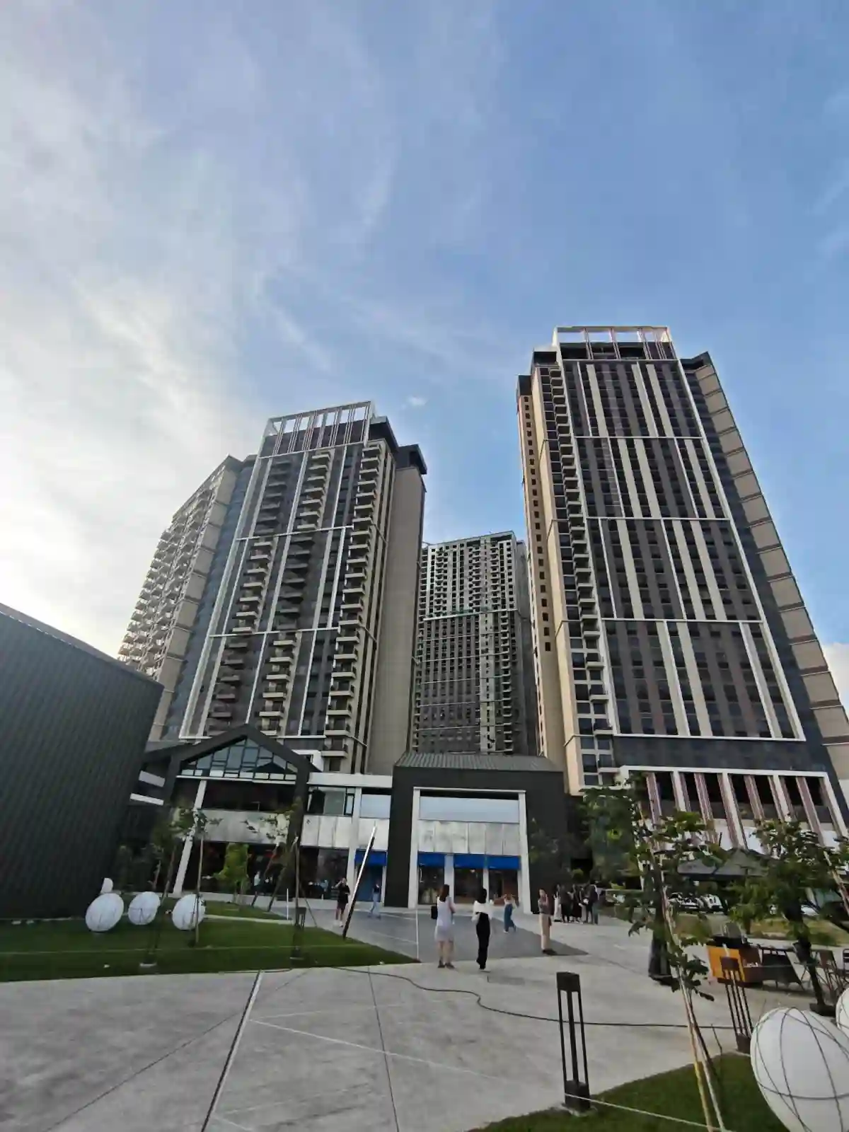 For Sale: Mandani Bay Studio in Centro, Mandaue City — Fully Furnished — Studio in Centro, Mandaue City, Cebu — Photo 6