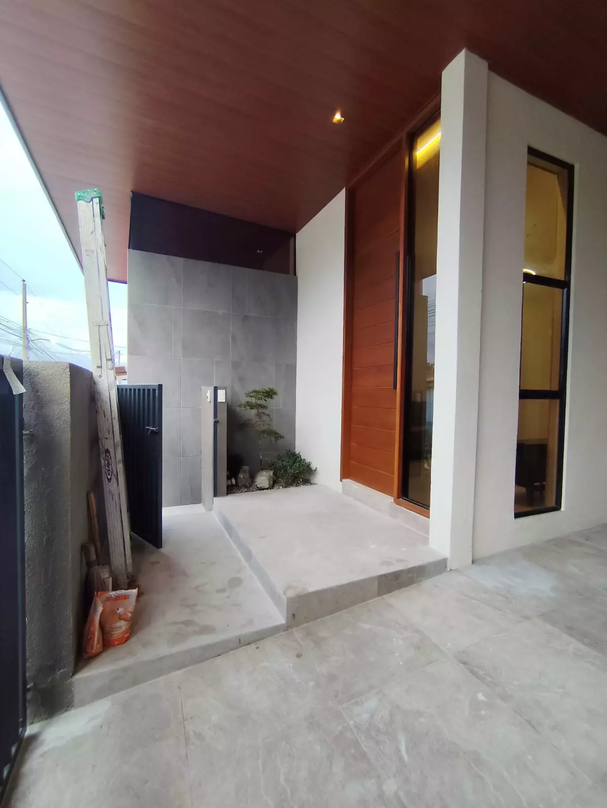 Modern House for Sale at Emily Homes Subd in Brgy Cabantian Buhangin Davao City — House and Lot in Davao City, Davao del Sur, 8000 — Photo 3