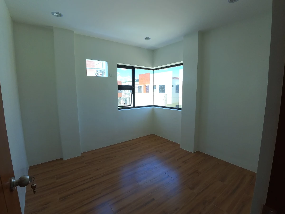 RUSH FOR ASSUME: 4BR Duplex House and Lot in San Vicente, Liloan — House and Lot in San Vicente, Liloan, Cebu — Photo 6