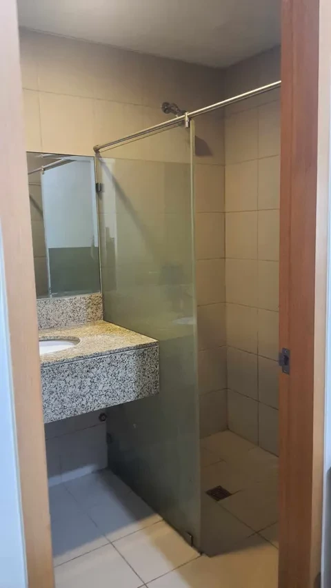 For Sale: 1BR Condo in Fort Bonifacio, Taguig City — 42 sqm — 1 Bedroom in Taguig City, Metro Manila, 1634 — Photo 7