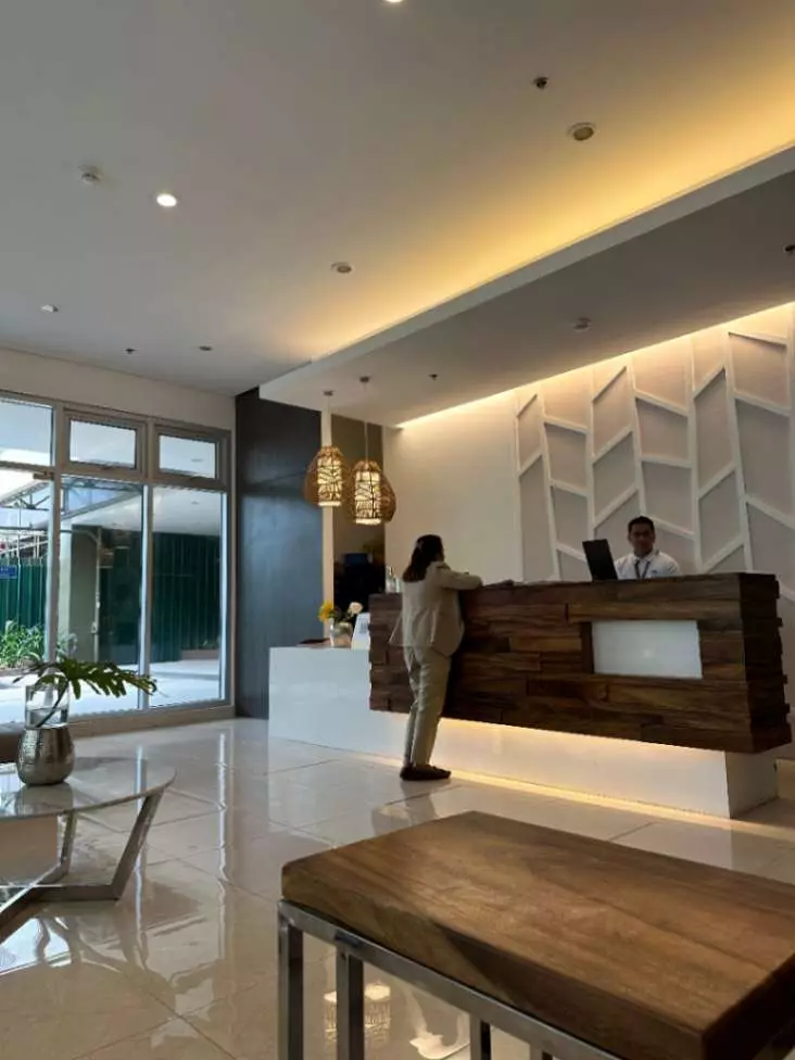 For Sale: 2BR Condo in Avida Towers Riala, Cebu IT Park – Corner Unit with Parking - photo 2