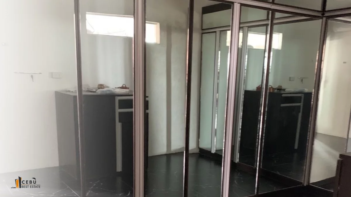 MARIA LUISA PARK HOUSE AND LOT FOR SALE in Banilad, Cebu City — House and Lot in Banilad, Mandaue City, Cebu — Photo 2