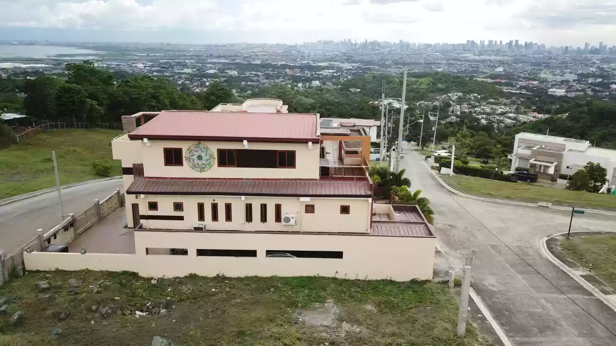 For Sale: 8BR House and Lot in San Roque, Antipolo — 1500 sqm — House and Lot in San Roque (Pob.), Antipolo, Rizal — Photo 7