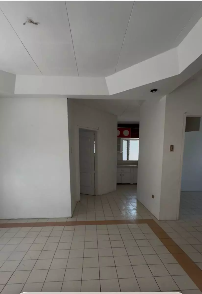 BUNGALOW HOUSE FOR RENT-ILOILO CITY-NEAR SUNSET BOULEVARD- 3BEDROOMS - photo 4