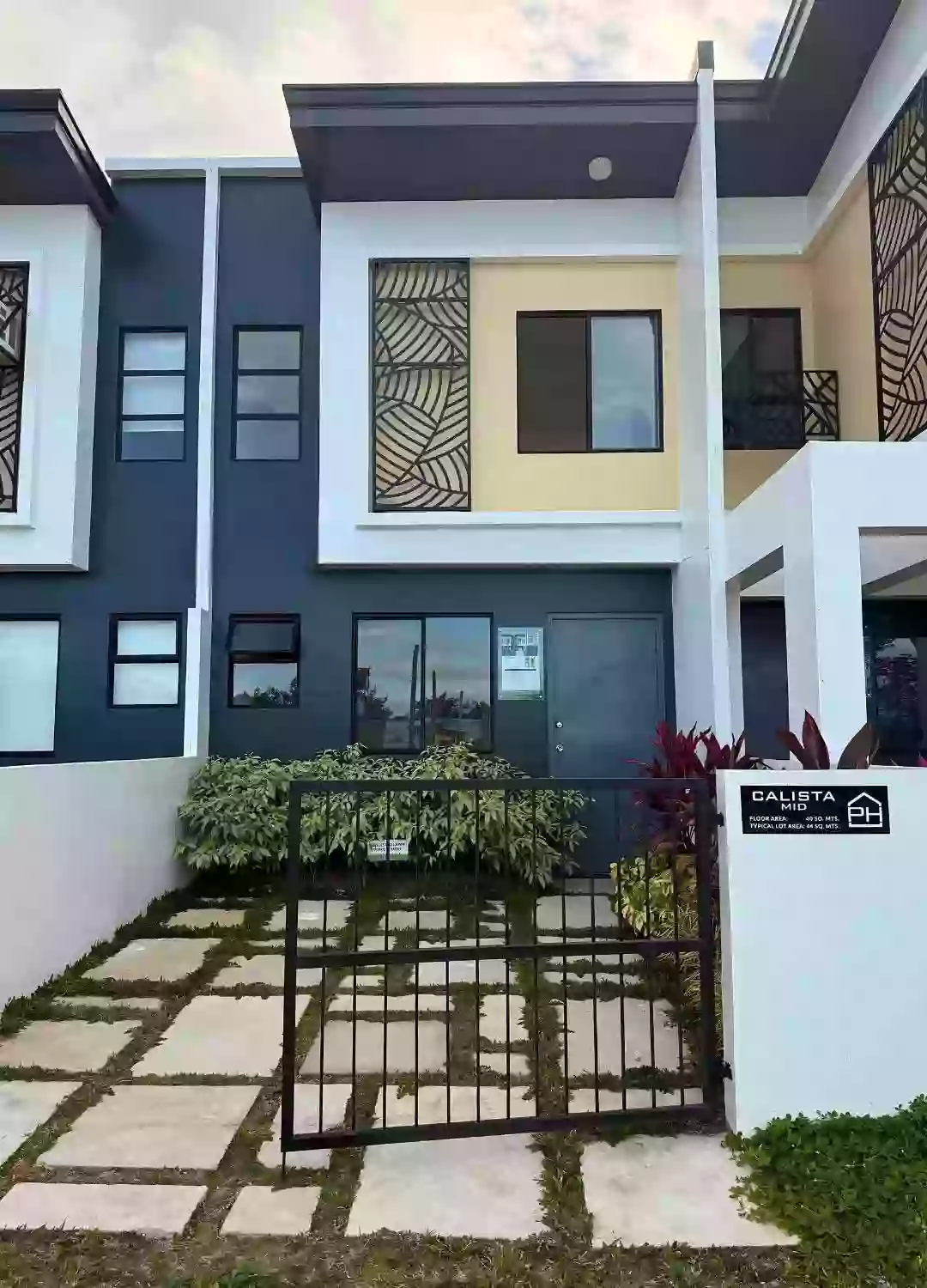 For Sale: 2BR Townhouse in San Antonio, Magalang — 40 sqm
