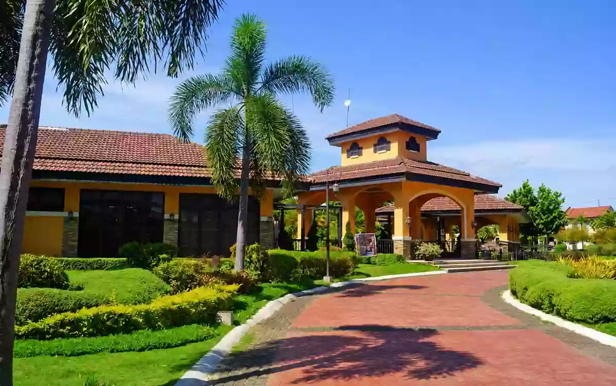 For Sale: House and Lot in Pittland, Cabuyao — 148 sqm Lot — House and Lot in Pittland, Cabuyao, Laguna — Photo 4