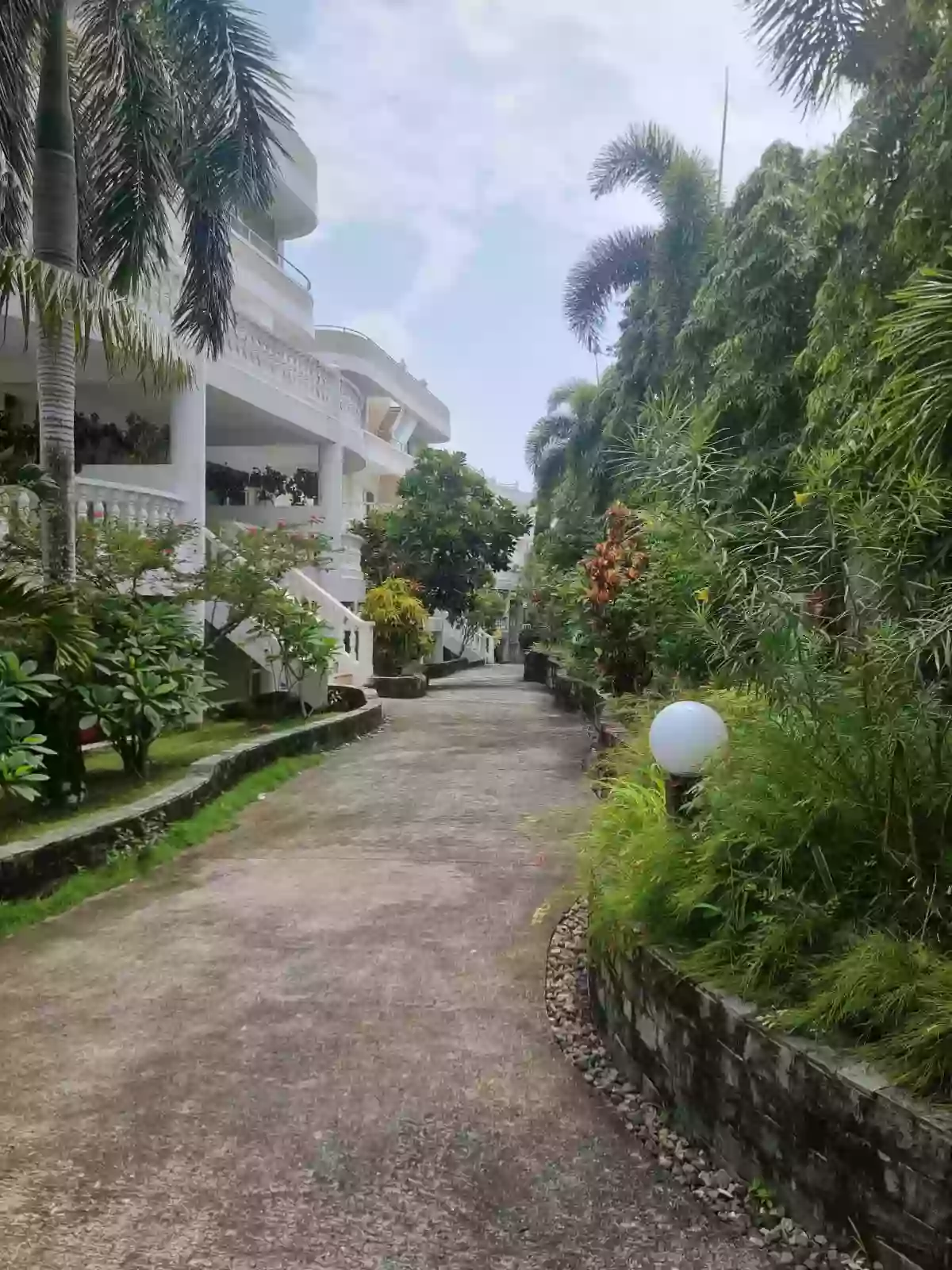Open photo 17 of 18 — Lingganay Boracay Hotel Resort, Inc