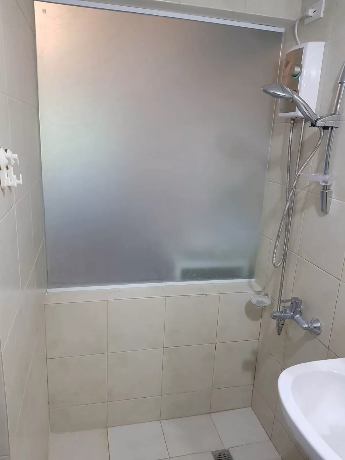 1 BEDROOM NEAR MHAM — 1 Bedroom in Guadalupe, Cebu City, Cebu — Photo 6