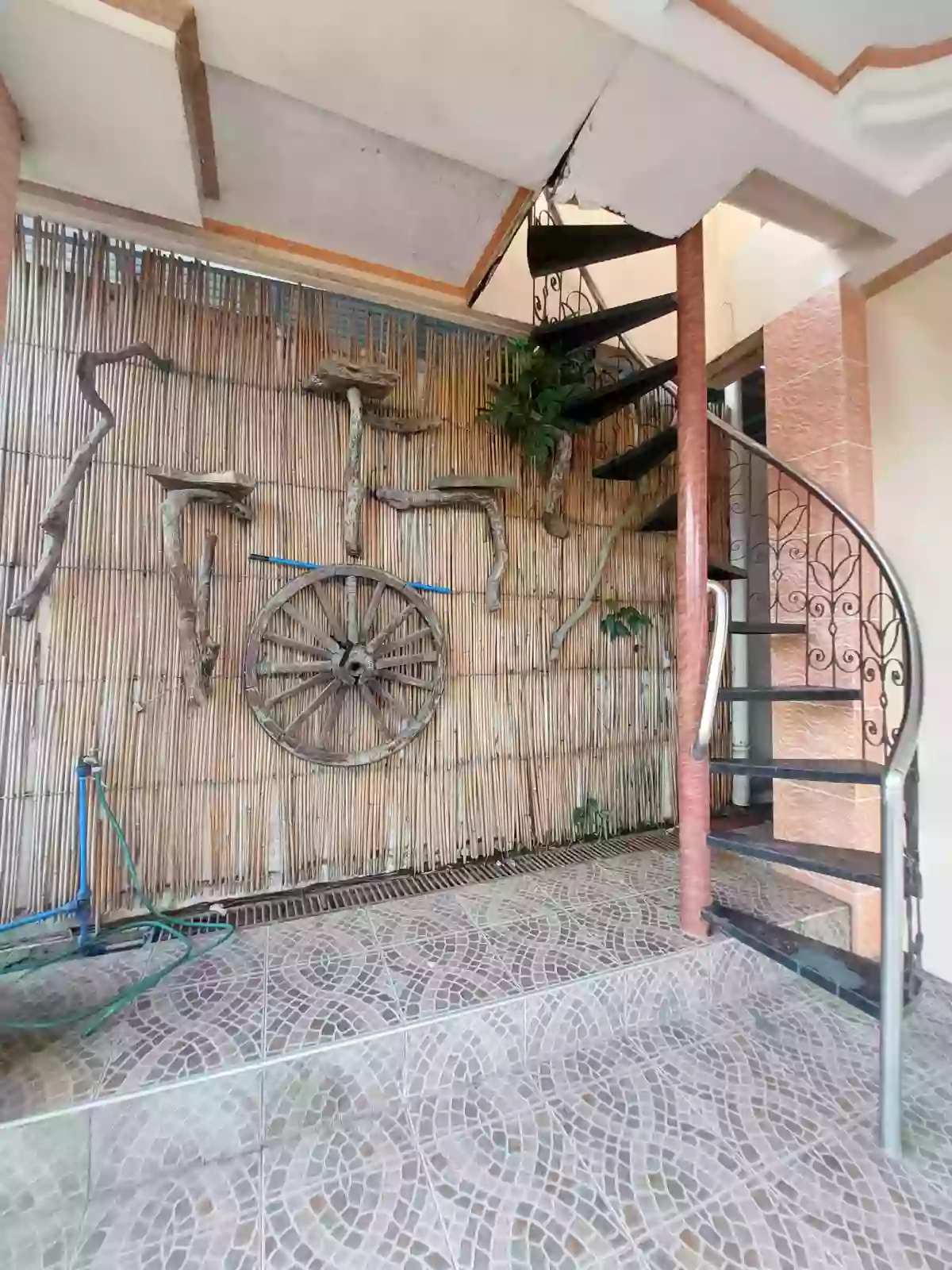 Open photo 27 of 30 — For Sale: 5BR House and Lot in Apopong, General Santos City — 225 sqm