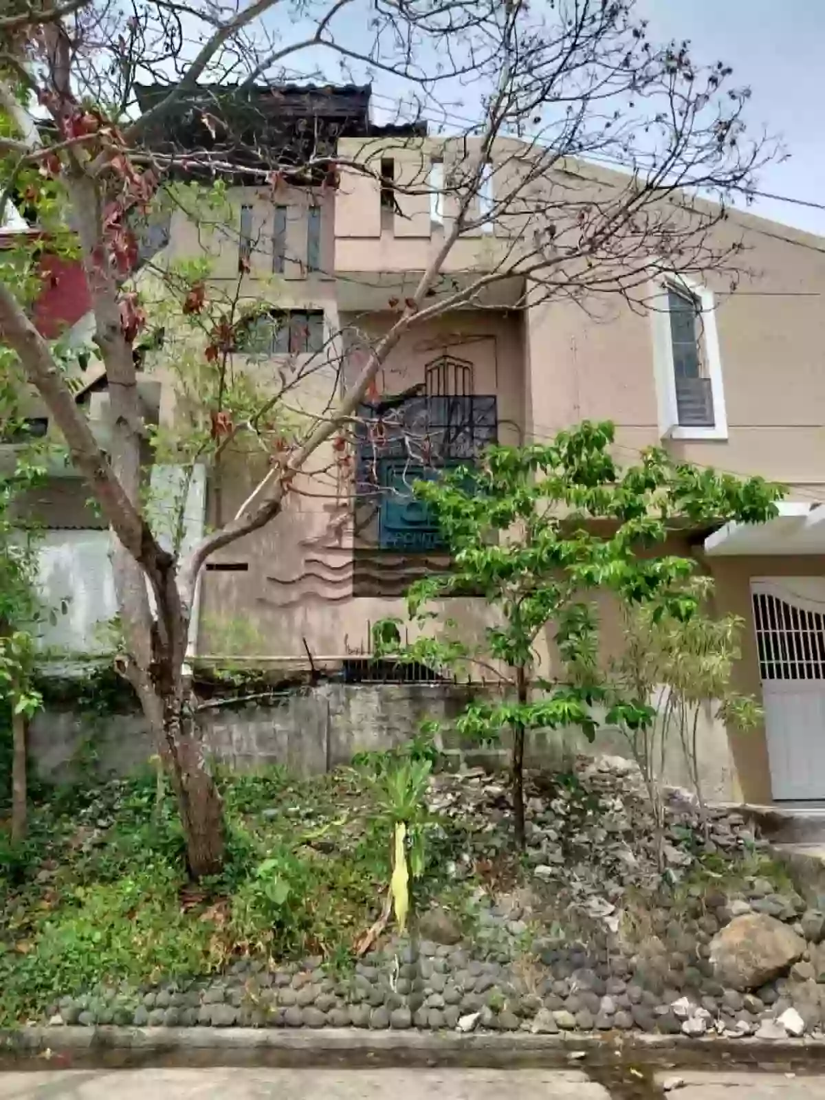 Open photo 12 of 18 — Architect's Home in Rica Village, Jaro, Iloilo City