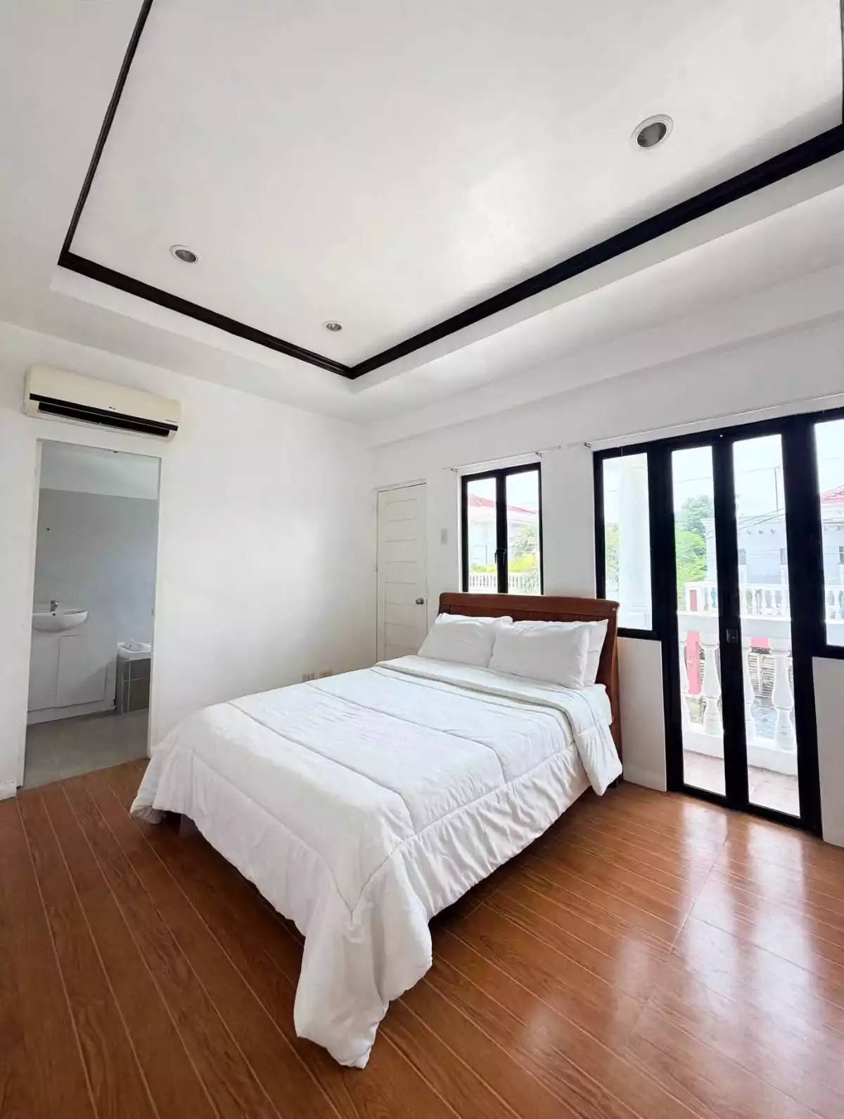 Single-Detached House for Sale in Fonte De Versailles, Minglanilla, Cebu — House and Lot in Minglanilla, Cebu, 6046 — Photo 2
