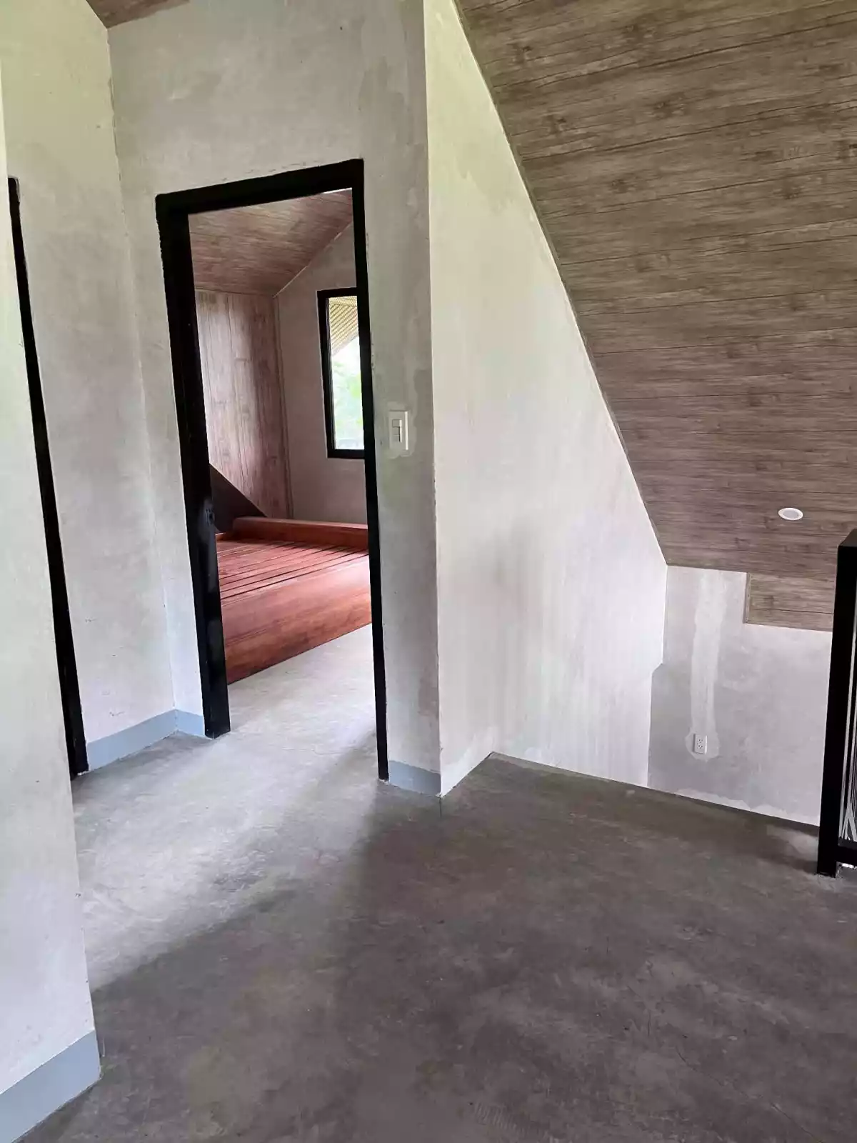Open photo 15 of 21 — 🏡 Massive 1,438 SQM Lot with 2-Storey House for Sale in Claveria!