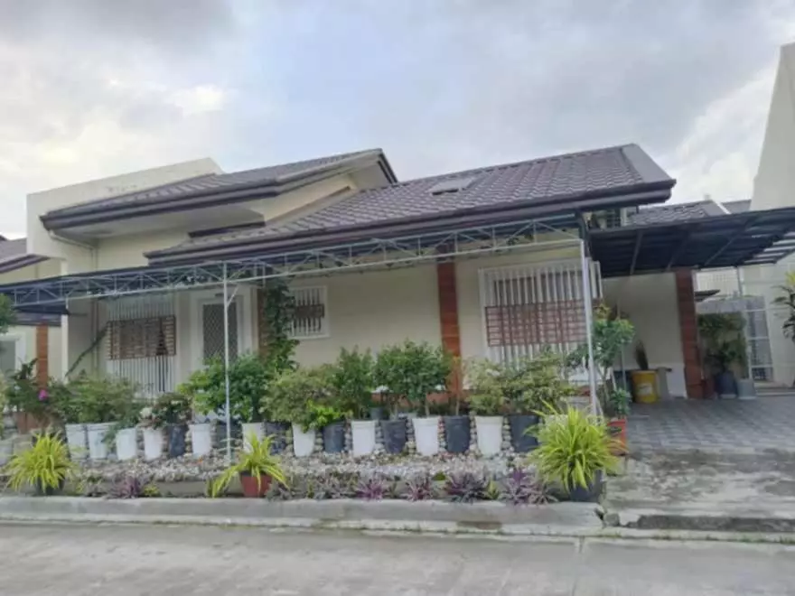 House & Lot For Assume
