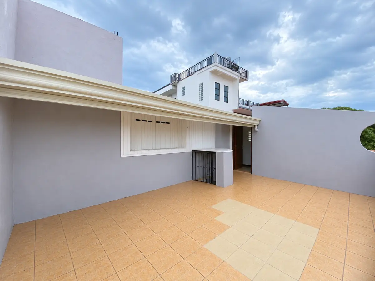 For Sale: 4BR House and Lot in Pulantubig, Dumaguete City — 309 sqm — House and Lot in Pulantubig, Dumaguete City, Negros Oriental — Photo 4