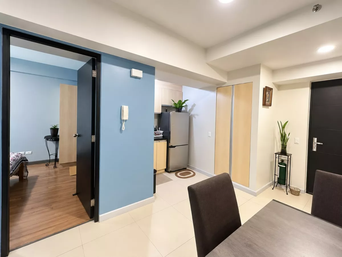 For Sale: 1BR Condo Near Ayala Center Cebu, Cebu City — Furnished