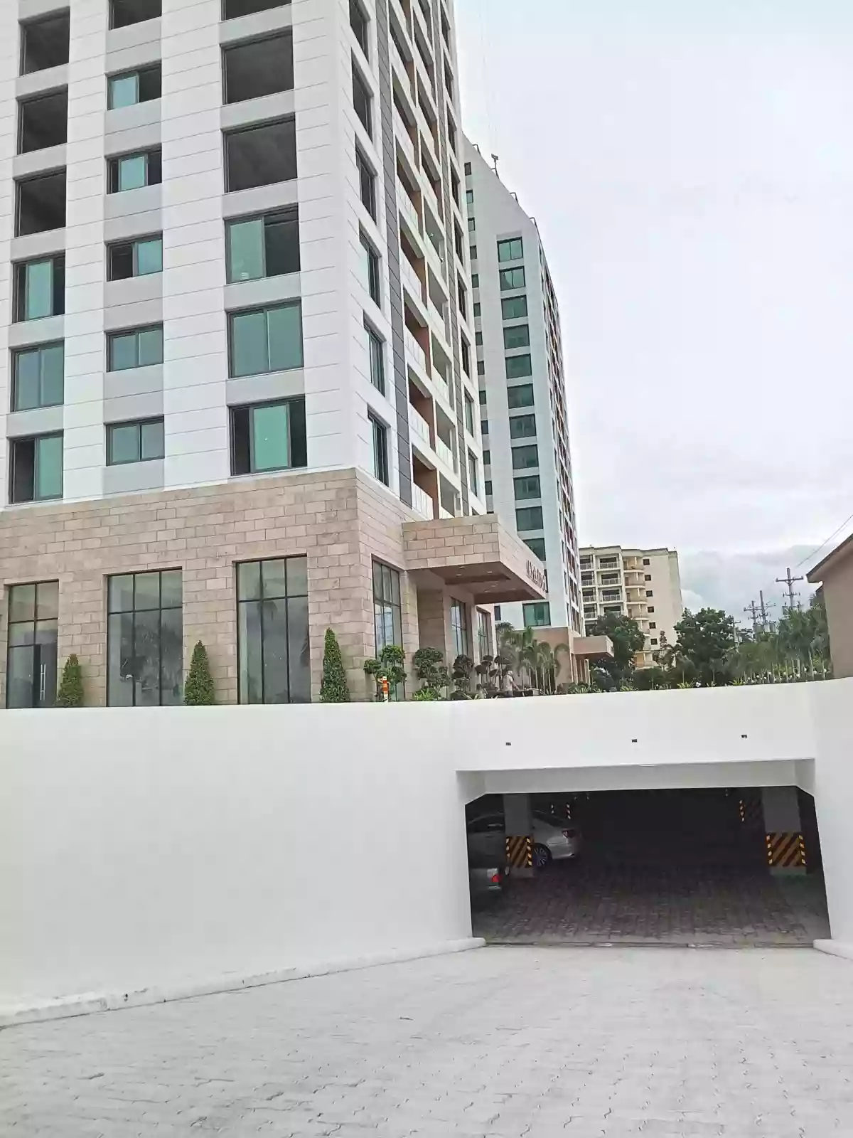 Open photo 18 of 36 — For Sale: The Aperito 4BR Condo with Veranda/Balcony in Clark Freeportzone Pampanga— 269.23 sqm