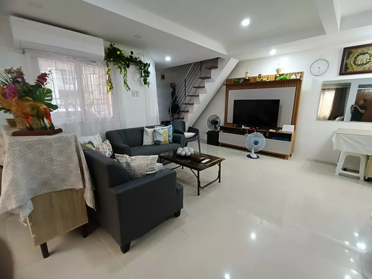 Duplex House for Sale in Consolacion — House and Lot in Consolacion, Cebu, 6001 — Photo 3