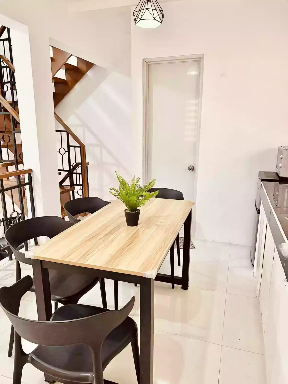 FOR SALE: Camella Silang-Tagaytay 4BR House and Lot in Buho, Silang — 3 Parking — House and Lot in Silang, Cavite, 4118 — Photo 6