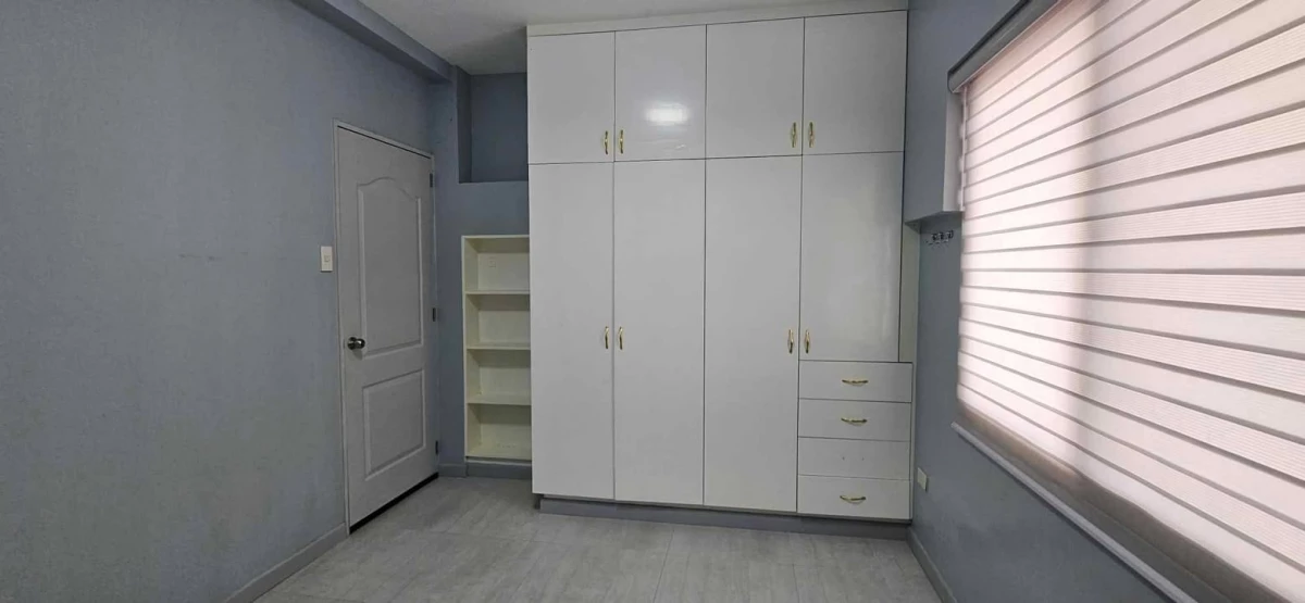 Open photo 11 of 24 — For Sale: 5BR House and Lot in Habay I, Bacoor — 160 sqm